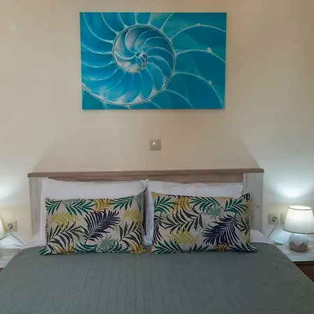 Lazaros Apartment